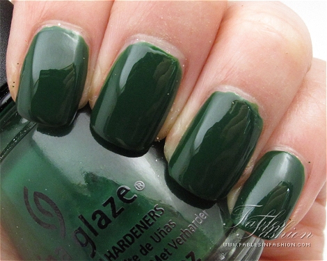 China Glaze Let it Snow Holiday 2011