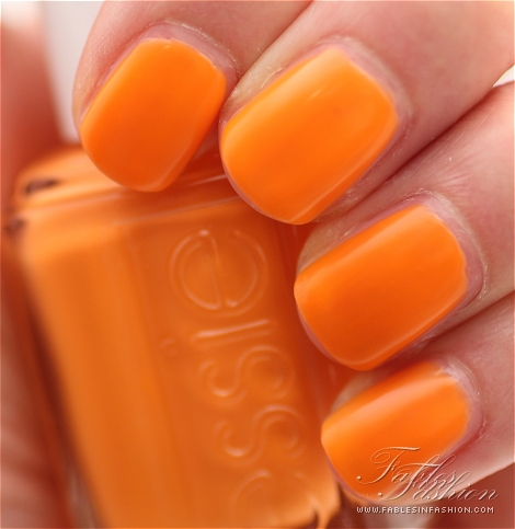 Essie Poppy-Razzi