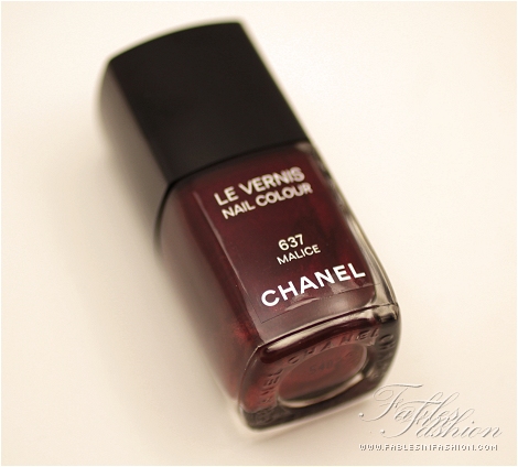 Chanel Le Vernis Nail Colour Holiday 2012 - Malice