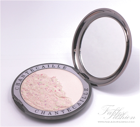 Chantecaille Illuminating Face Powder