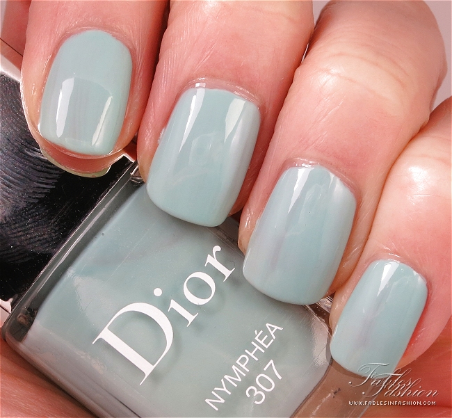 Diorsnow Frost Bloom Nail Polish