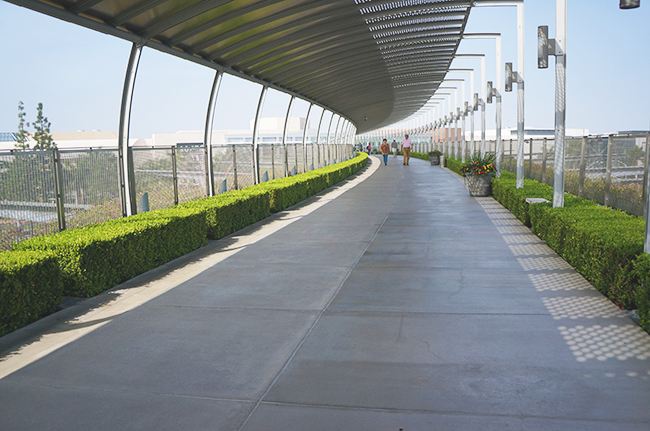 Westin South Plaza Walkway