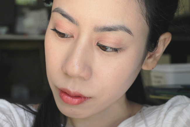 FOTD Simple Weekend Look with only 4 Products