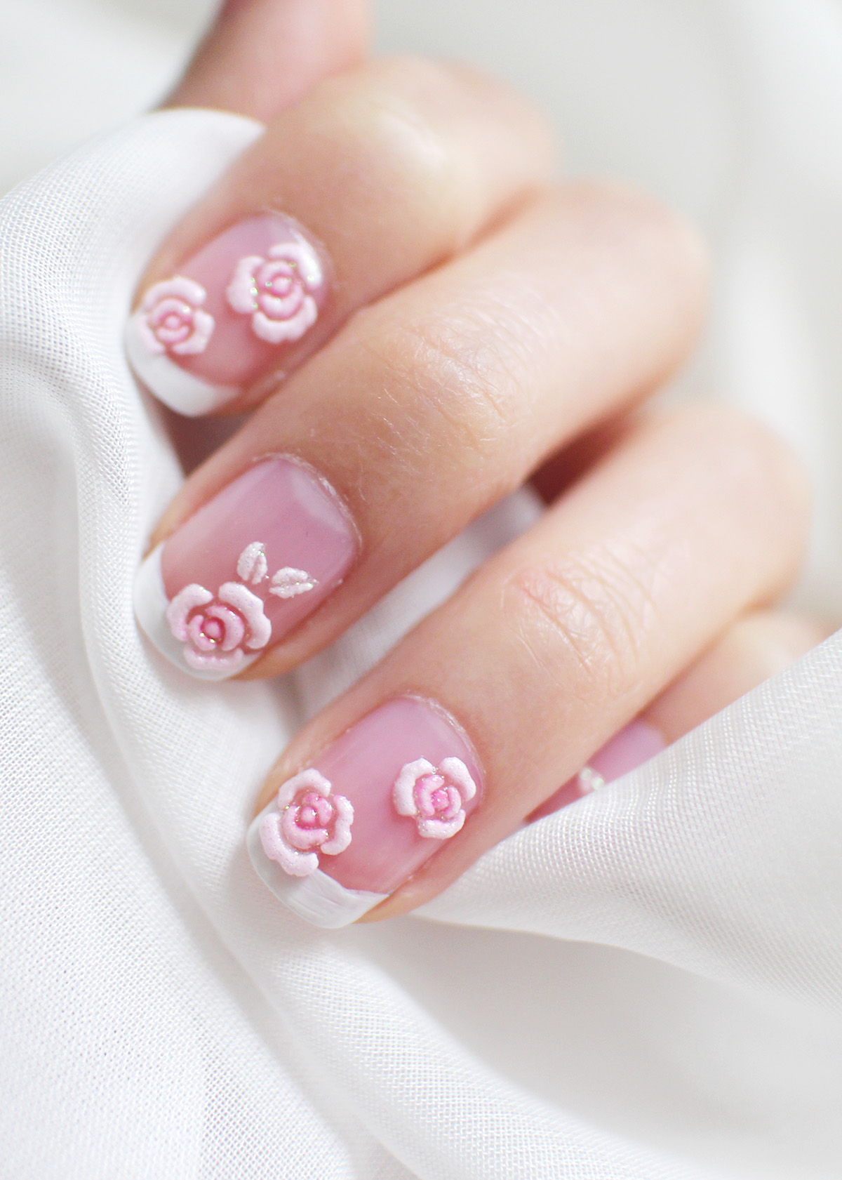Polkadots and roses nail art mini tutorial – Jolene Tay