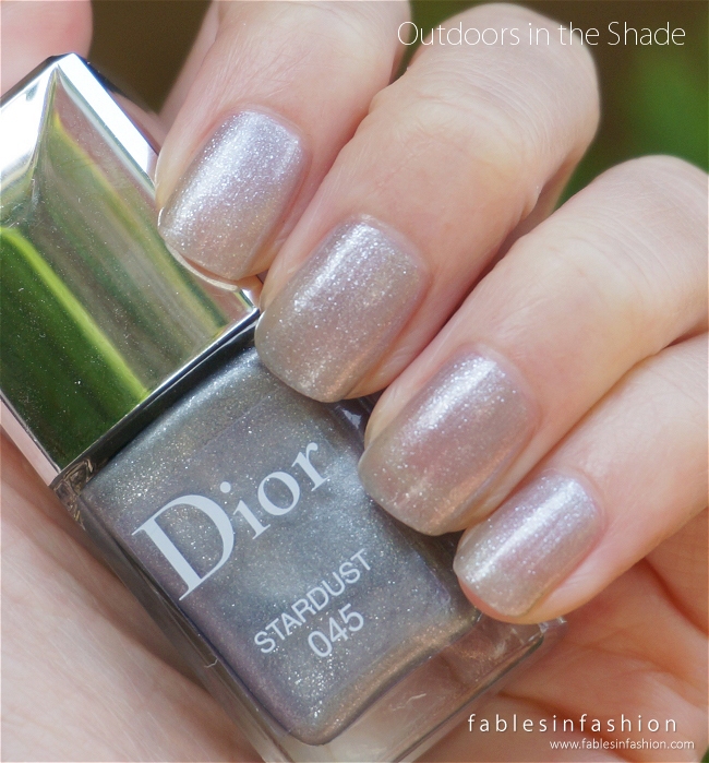 dior-diorsnow-nail-polish-stardust-02