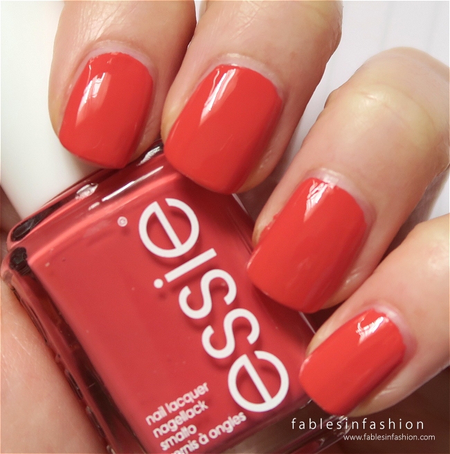 essie-winter-2015-bump-up-the-pumps