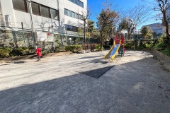 04-sad-shibuya-playground